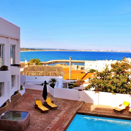 Baluarte Da Vila Apartments Apartment *