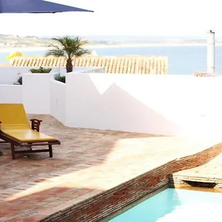 Baluarte Da Vila Apartments *